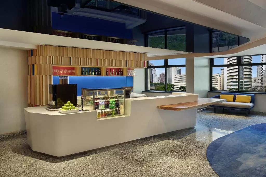 هالیدی این اکسپرس